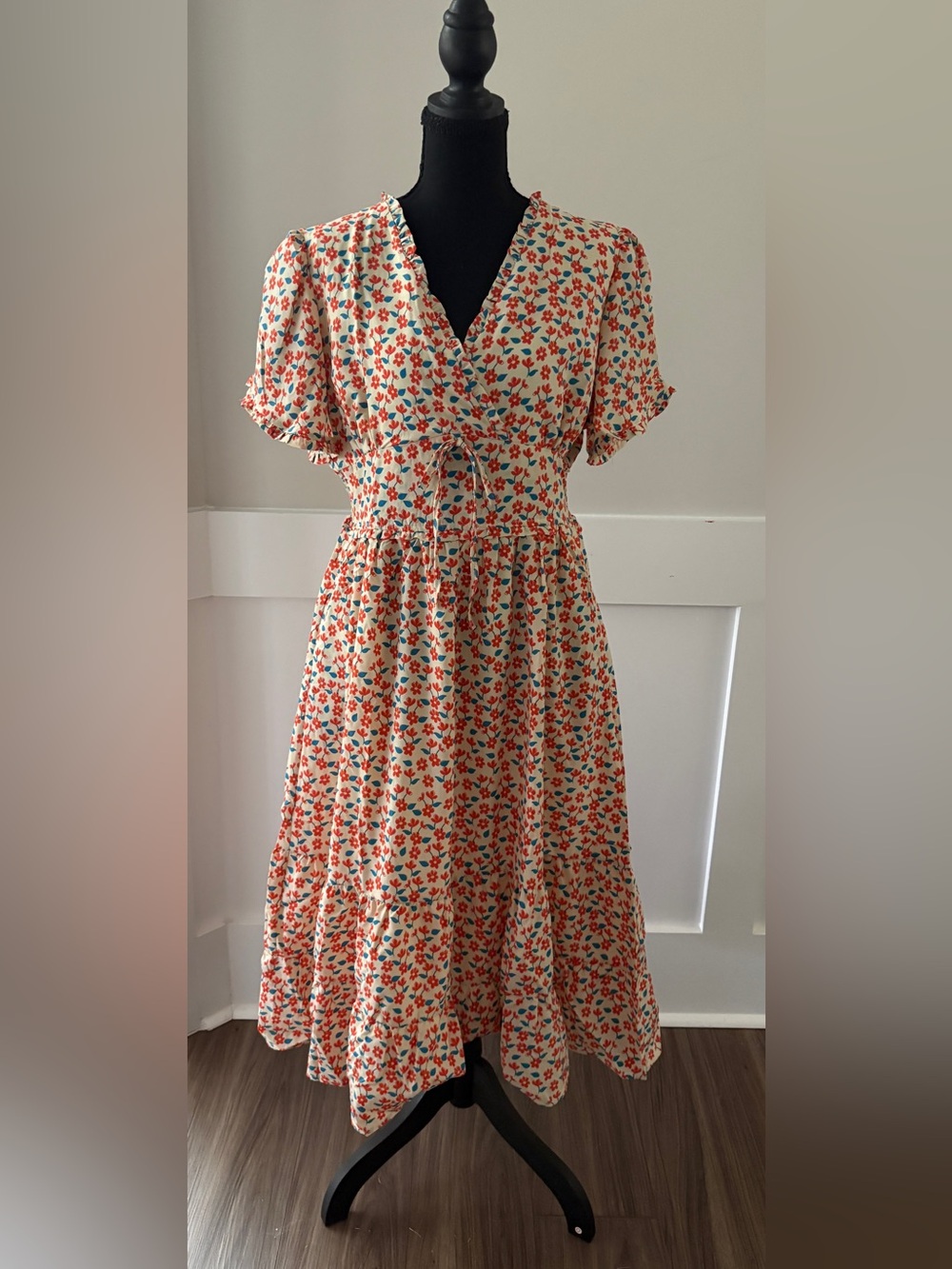 Tulip B Floral Tie-Waist Midi Dress - M